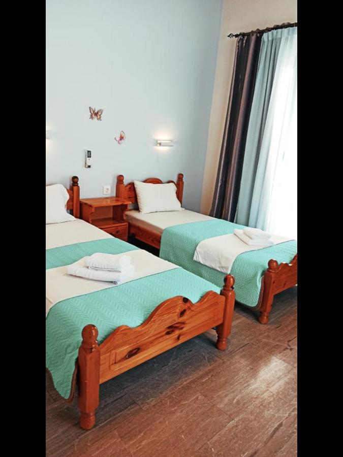 Corfu Sunflower Apartments Benitses  Bagian luar foto