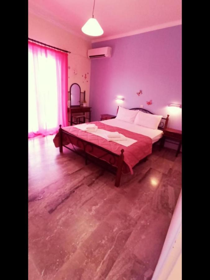 Corfu Sunflower Apartments Benitses  Bagian luar foto